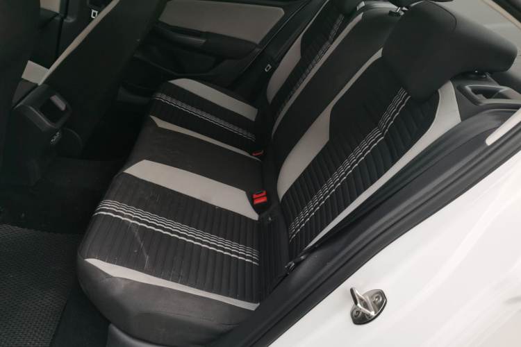 大众 宝来 2024款 200TSI DSG畅行版中控内饰7004