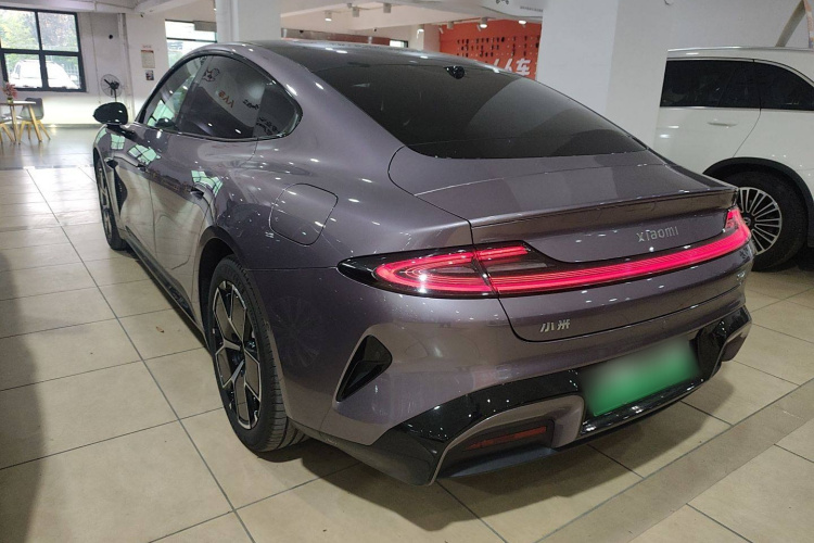 小米汽车 小米SU7 2024款 后驱超长续航高阶智驾Pro版车身外观4