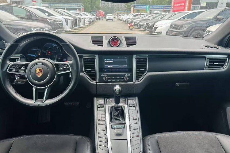 保时捷 2017款  Macan 2.0T中控内饰7001