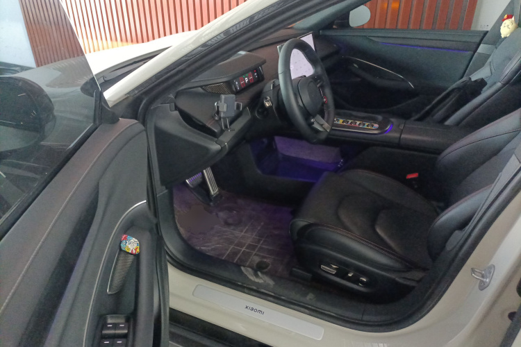 小米汽车 小米SU7 2024款 四驱超长续航高阶智驾Max版中控内饰7003