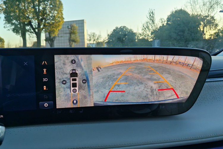 别克GL8新能源 2026款 陆尊 奢享版局部细节9008