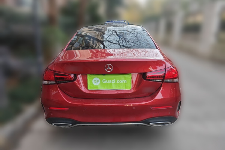 奔驰A级 2019款 改款 A 180 L 运动轿车车身外观6004