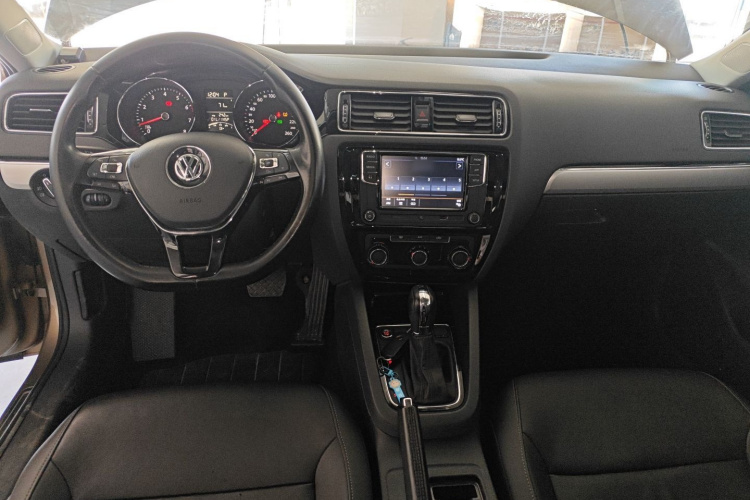 大众 速腾 2018款 1.6L 自动舒适型中控内饰12