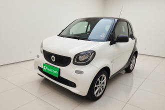 smart fortwo 2015款 1.0L 52千瓦硬顶灵动版