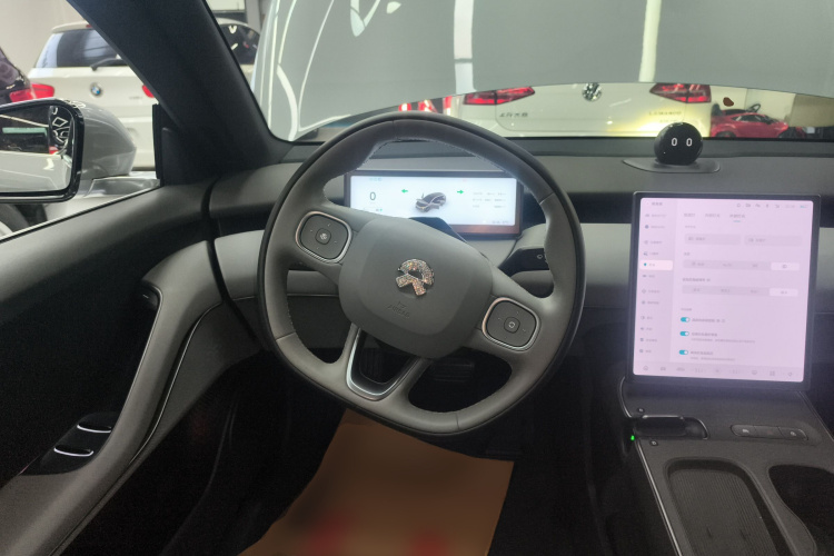 蔚来ET5T 2023款 75kWh Touring中控内饰13