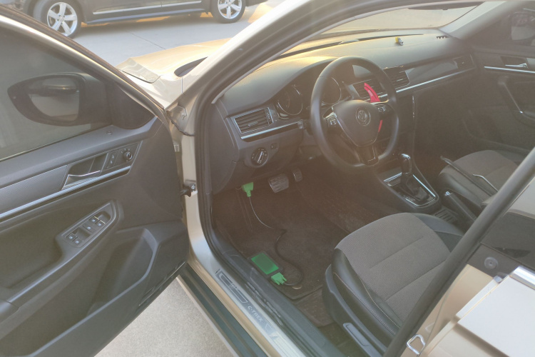 大众 C-TREK蔚领 2017款 1.6L 自动舒适型中控内饰7003