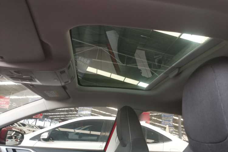 大众 Polo 2019款 Plus 1.5L 自动全景乐享版中控内饰7004