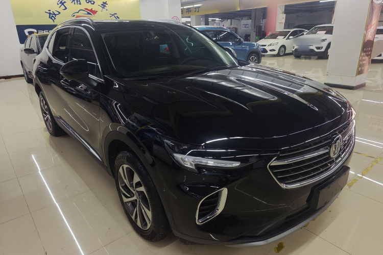 别克 2022款 改款 昂科威S 552T 两驱精英型车身外观3