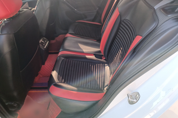 大众 高尔夫 2017款 1.6L 自动舒适百万辆纪念版中控内饰21