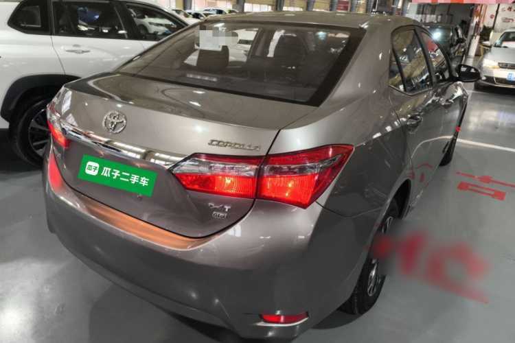 丰田 卡罗拉 2018款 1.2T S-CVT GL-i智辉版车身外观7