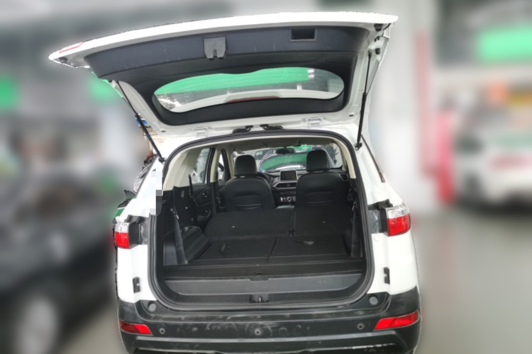 东风风光 风光S560 2018款 1.8L CVT都市型 7座中控内饰23