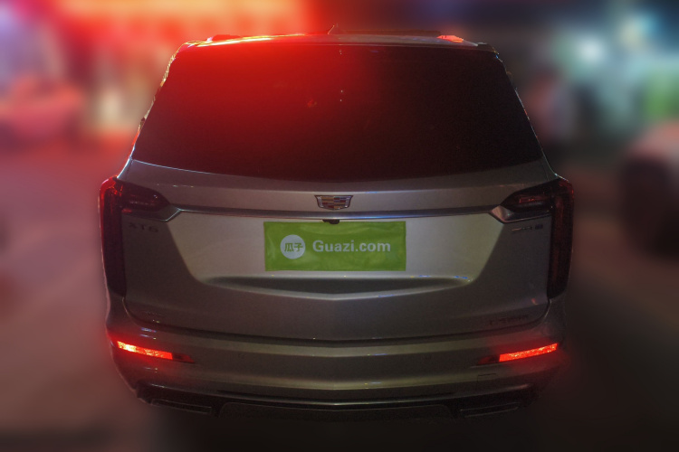 凯迪拉克XT6 2022款 2.0T 七座四驱豪华型车身外观6