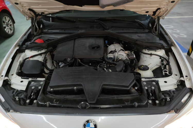 宝马1系(进口) 2015款 118i 领先型局部细节24