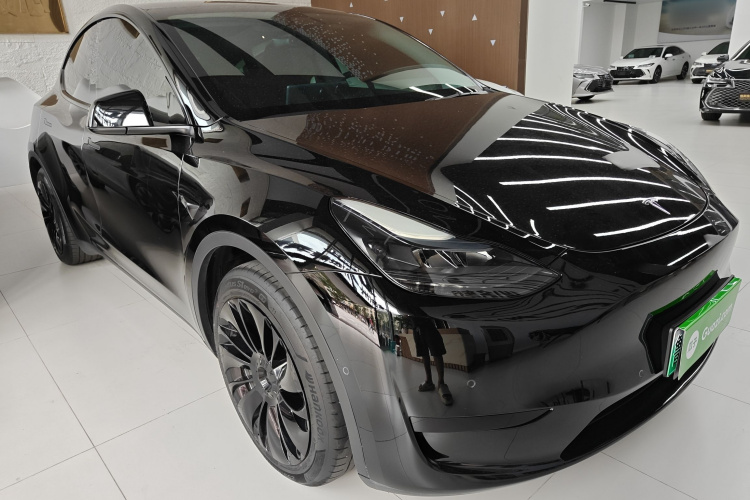 特斯拉 Model Y 2022款 改款 后轮驱动版车身外观3