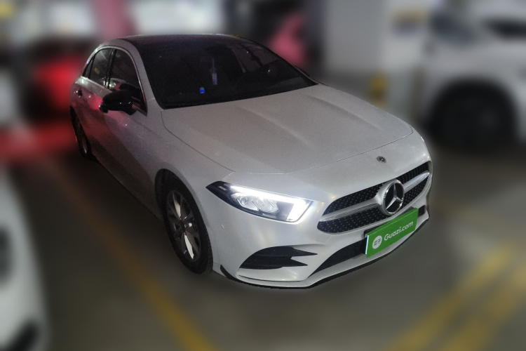 奔驰A级 2021款 A 200 L 运动轿车时尚型车身外观6002