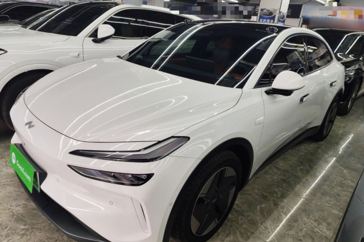 乐道L60 2024款 60kWh 后驱版车身外观1