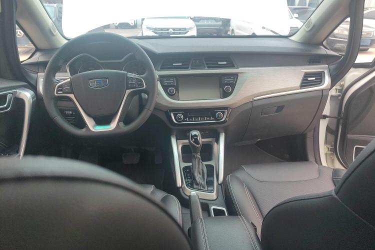 吉利汽车 远景X3 2017款 1.5L 自动尊贵型中控内饰12