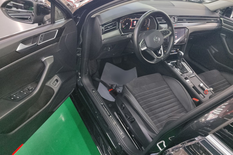 大众 迈腾 2020款 380TSI DSG 豪华型中控内饰20