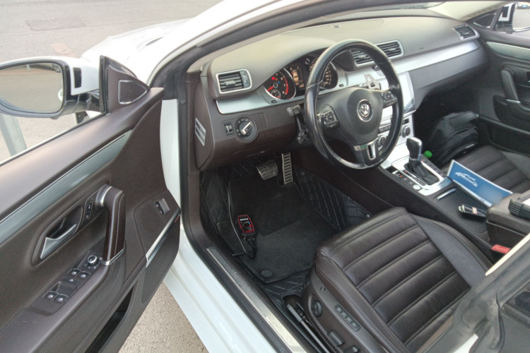 一汽-大众CC 2016款 2.0TSI 至尊型中控内饰20