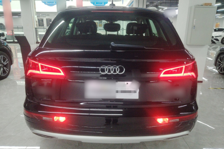奥迪Q5L 2018款 40 TFSI 荣享进取型 国V车身外观6