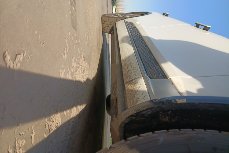 红旗E-HS9 2022款 660km 旗畅版 六座局部细节9001