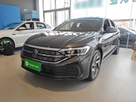 大众 速腾 2025款 改款三 300TSI DSG超越版