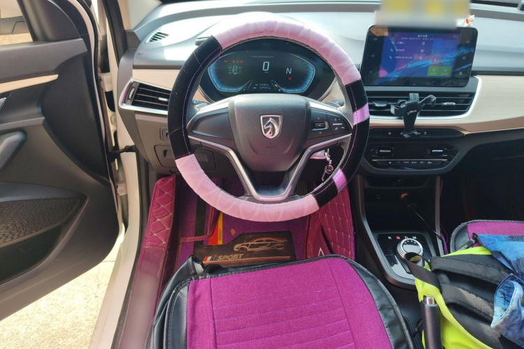宝骏360 2018款 1.5L 自动豪华型 国V中控内饰13