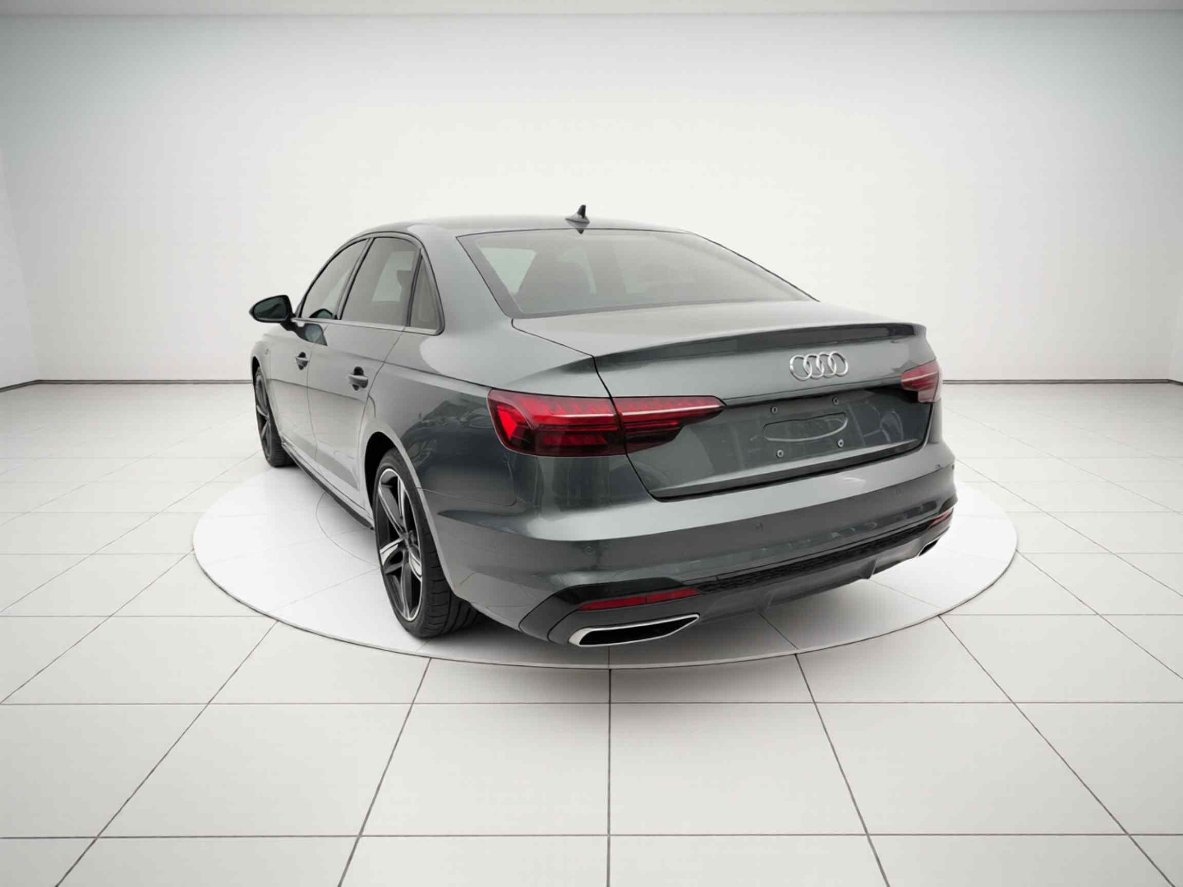 奥迪A4L 2024款 40 TFSI 豪华动感型(3)