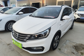 宝骏310 2017款 1.5L 自动豪华型