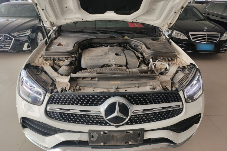奔驰GLC 2022款 改款三 GLC 300 L 4MATIC 豪华型机舱底盘24