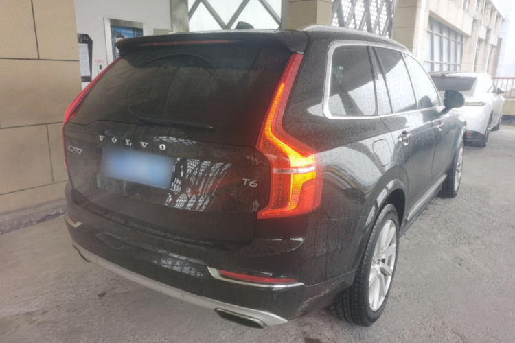 沃尔沃XC90 2019款 T5 智逸版 5座 国VI车身外观7