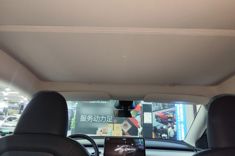 特斯拉 Model Y 2024款 长续航全轮驱动版中控内饰22