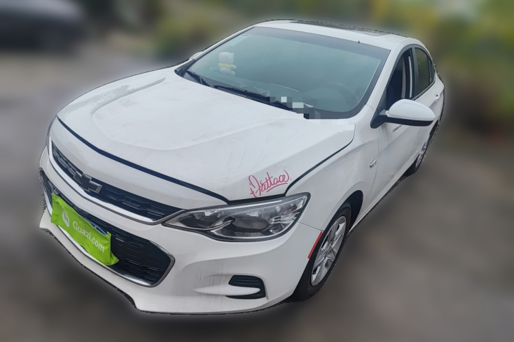 雪佛兰 科沃兹 2019款 320 自动欣享天窗版车身外观1