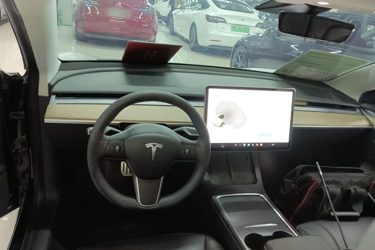 特斯拉 Model 3 2021款 Performance高性能全轮驱动版 3D6中控内饰7002