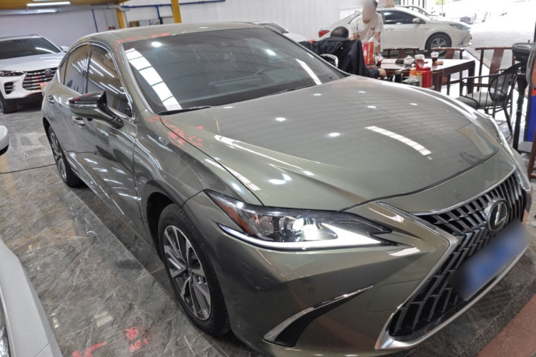 雷克萨斯ES 2024款 200 臻享版车身外观6002