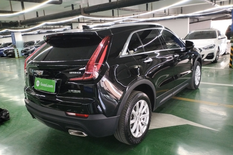 凯迪拉克XT4 2021款 28T 两驱技术型车身外观6005