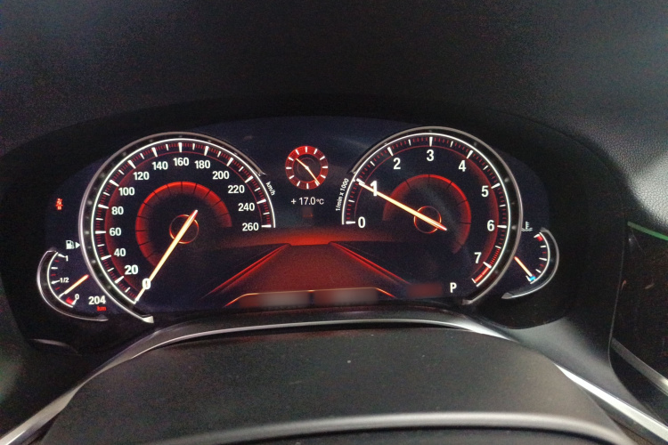 宝马7系 2018款 730Li 领先型 卓越套装局部细节14