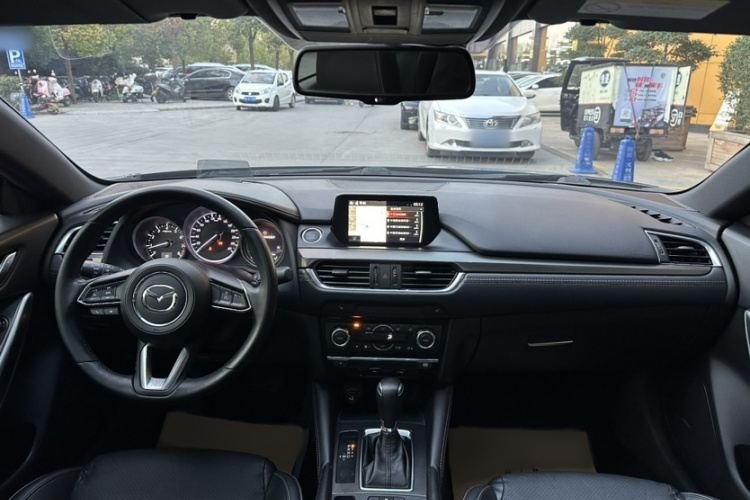 马自达 阿特兹 2018款 2.5L 蓝天尊崇版 国V中控内饰7013