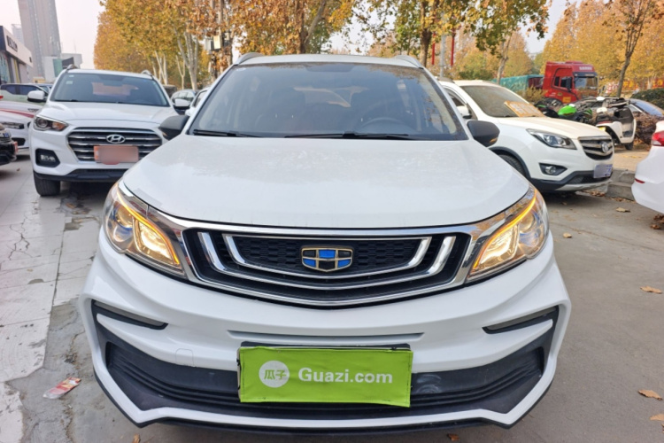 吉利汽车 远景X3 2020款 1.5L CVT尊贵型车身外观2