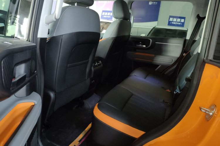 北京越野 北京BJ40 2024款 2.0T 全新城市猎人版 侠客型中控内饰7004