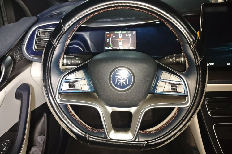 比亚迪 秦PLUS 2021款 EV 500KM 尊贵型局部细节13