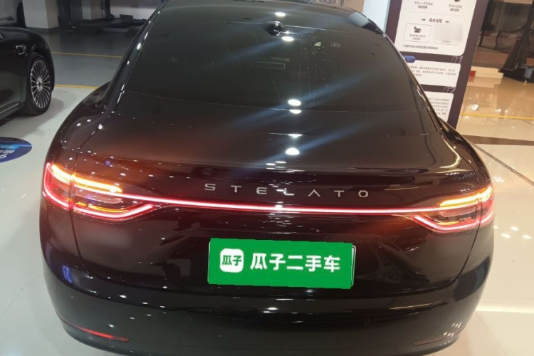 鸿蒙智行 享界S9 2024款 纯电 Ultra 四驱旗舰版车身外观6001