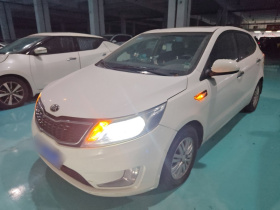 起亚K2 2012款 两厢 1.4L AT 炫酷纪念版