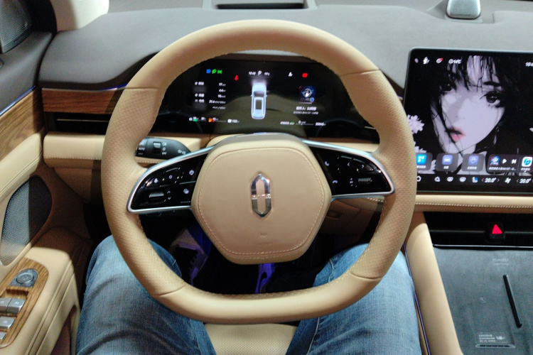 鸿蒙智行 问界M7 2024款 1.5T 四驱Plus版 5座中控内饰13