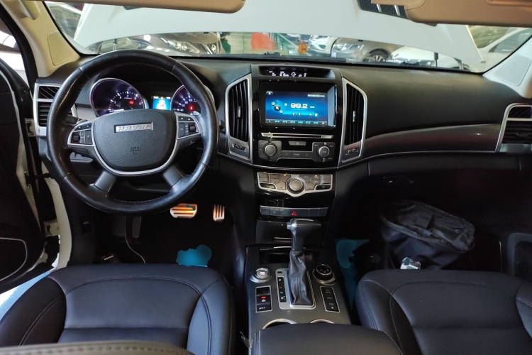 哈弗H9 2016款 2.0T 四驱豪华型 7座中控内饰12