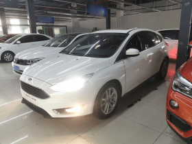 福特 福克斯 2018款 两厢经典 EcoBoost 180 自动精英型