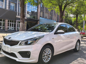 起亚K2 2017款 三厢 1.4L AT 15周年特别版GLS