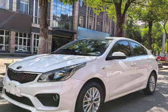 起亚K2 2017款 三厢 1.4L AT 15周年特别版GLS