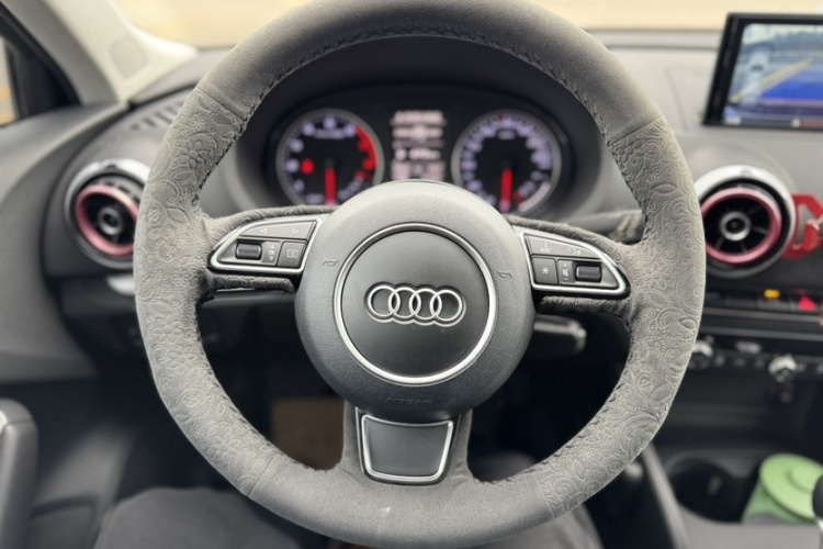 奥迪A3 2015款 Sportback 35 TFSI 百万纪念舒享型局部细节13