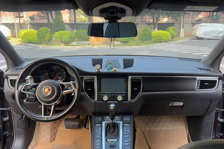 保时捷 2016款 Macan 2.0T中控内饰7005